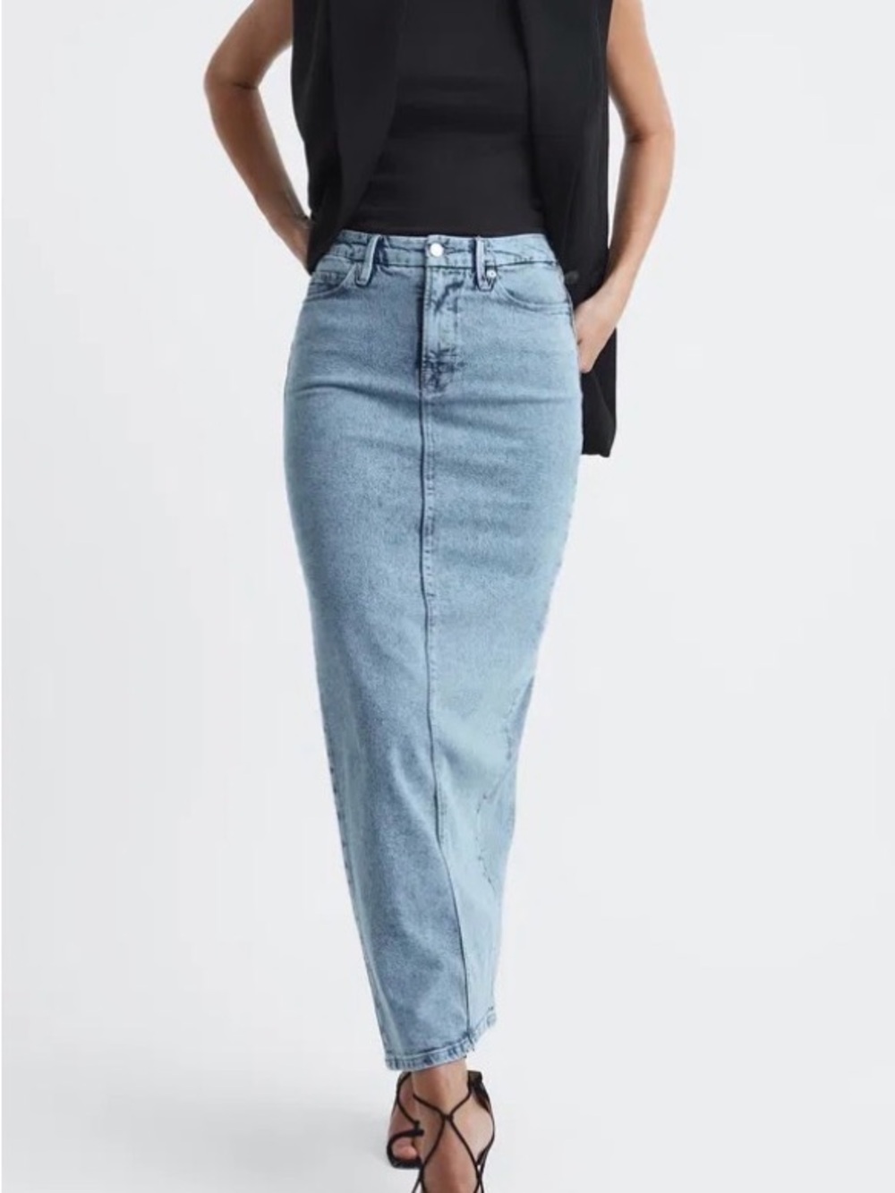 Good American Light Wash Denim Maxi Skirt